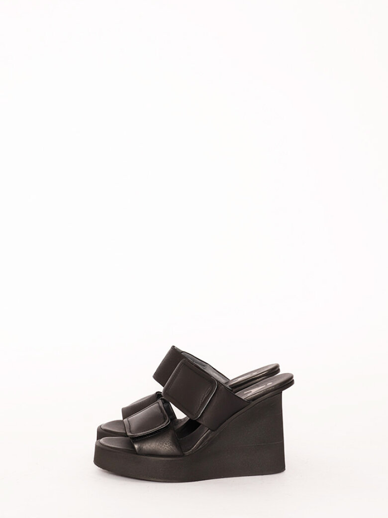 Padded wedge sandals